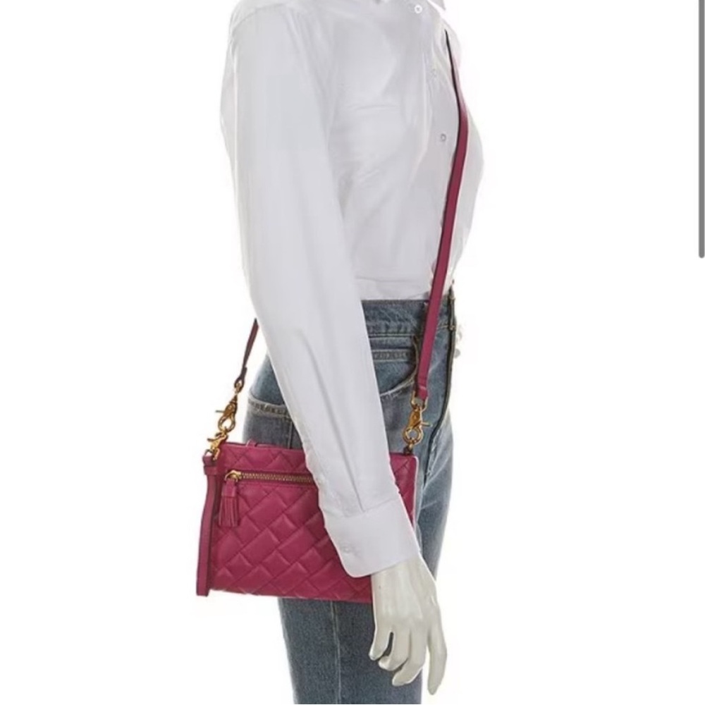 NWT Antonio Melani Casey Pink Quilted Crossbody Bag - Picture 2 of 8